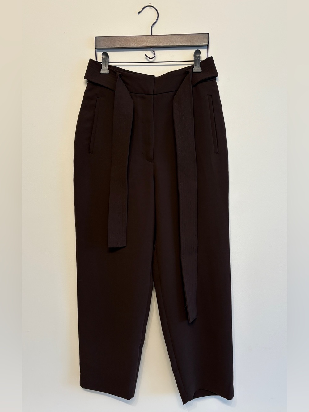 Aritzia wilfred dark brown earth tie front crepette belted pant size 6 preloved